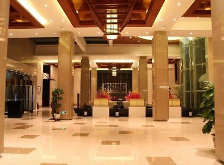 Longhua International Hotel Xinyu Interno foto